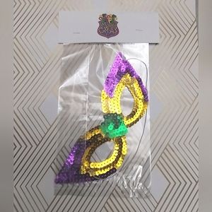 New,Mardi Gras Sequin Mask